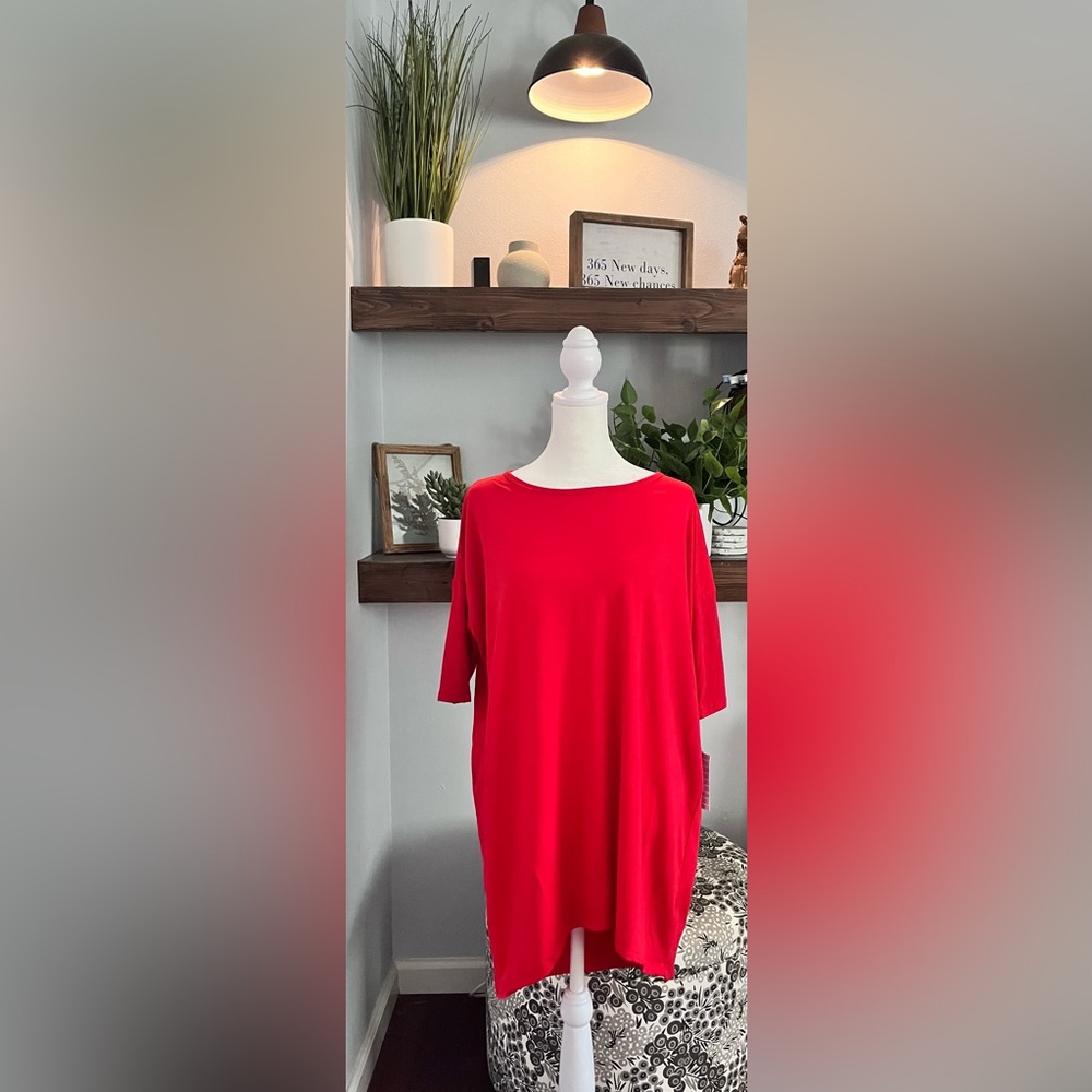 Lularoe Irma Women's Red Top